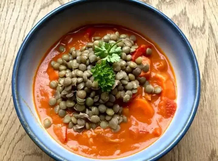Curry de verduras con lentejas
